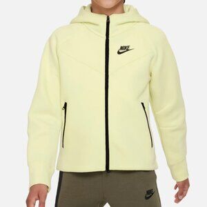 Nike Sportswear Tech Fleece Big Kids size L